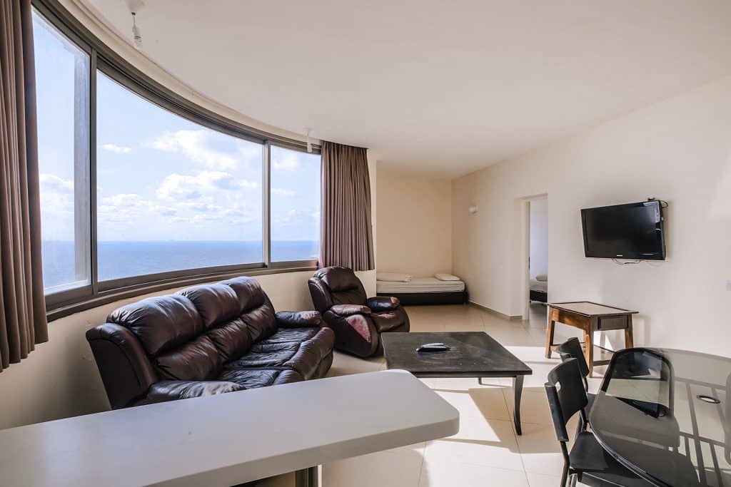Two Bedrooms Apartment with Sea View 204