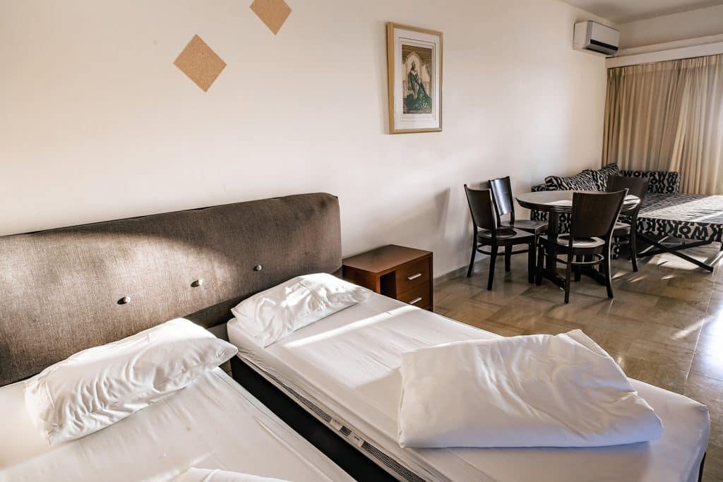 Spacious Bedroom Apartment with Sea View 507