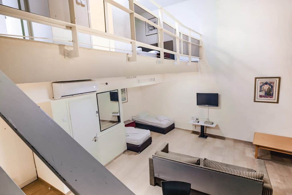 Large Duplex Apartment Sea View 1105
