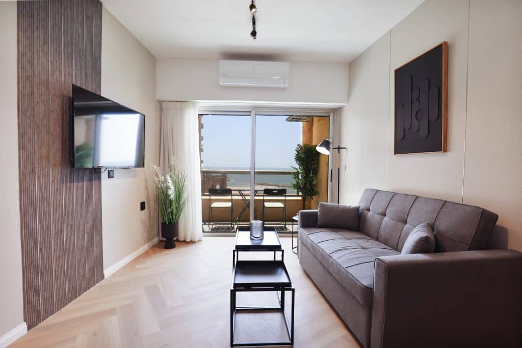 One bedroom apartment balcony sea view